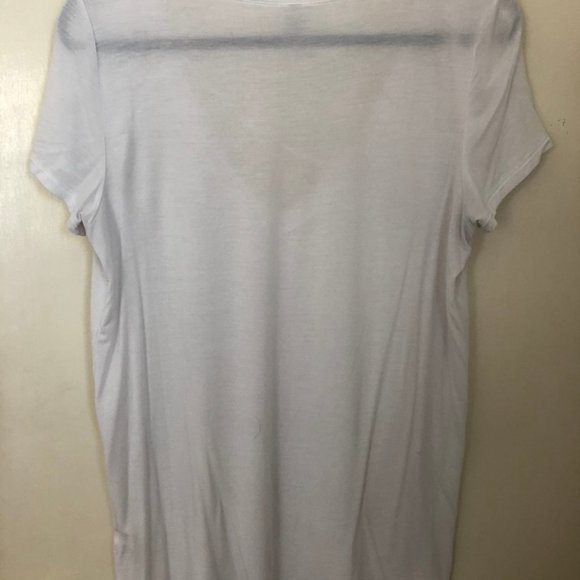 White v-neck with criss-cross detail - Picture 4 of 4